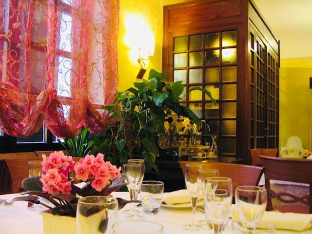 Hotel La Locanda Del Borgo Rome Extérieur photo